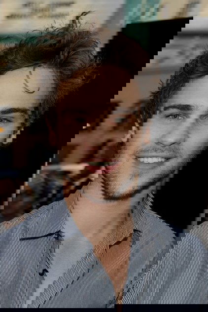 Grey Damon