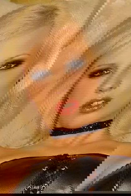 Lolly Blond