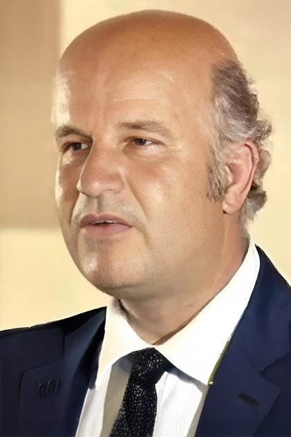 Zeki Sezer