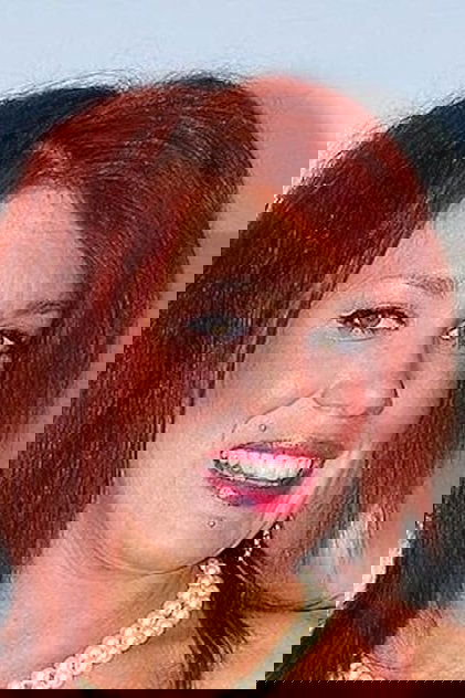 Roxy Foxx