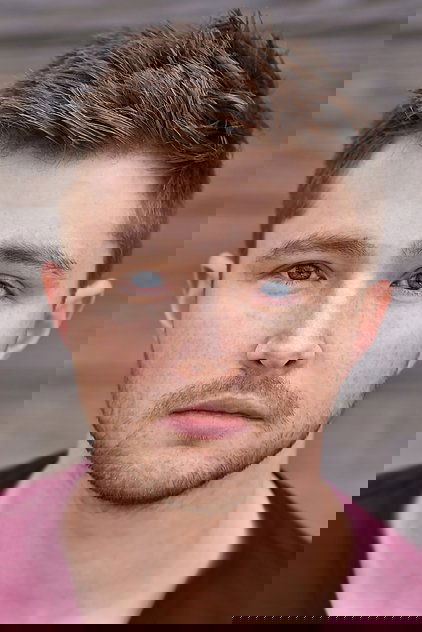 Sterling Knight