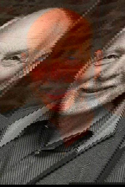 Victor Izay