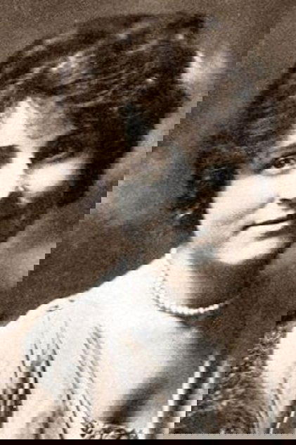 Stella LeSaint
