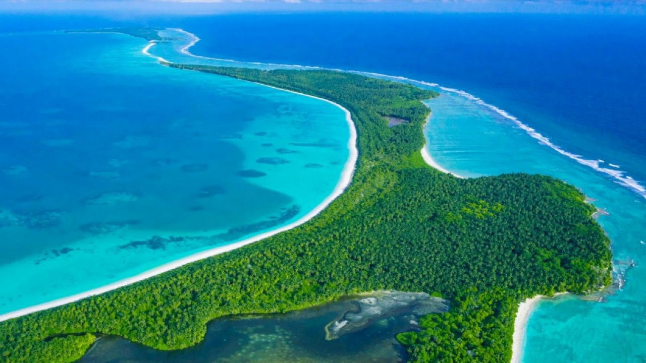 The Chagos Islands - Hope for Coral Reefs?