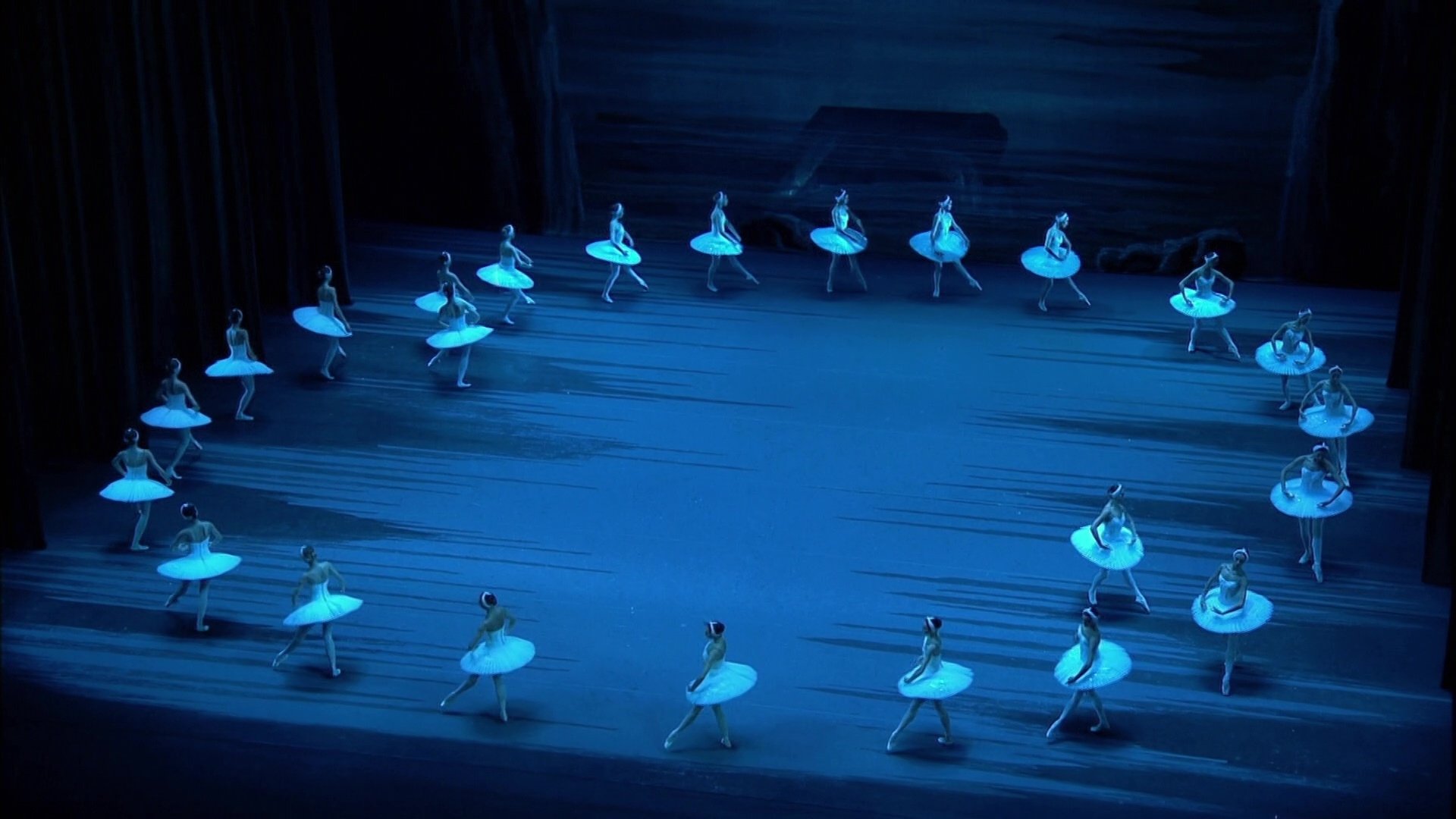 Tchaikovsky - Swan Lake (The Bolshoi Ballet Collection)