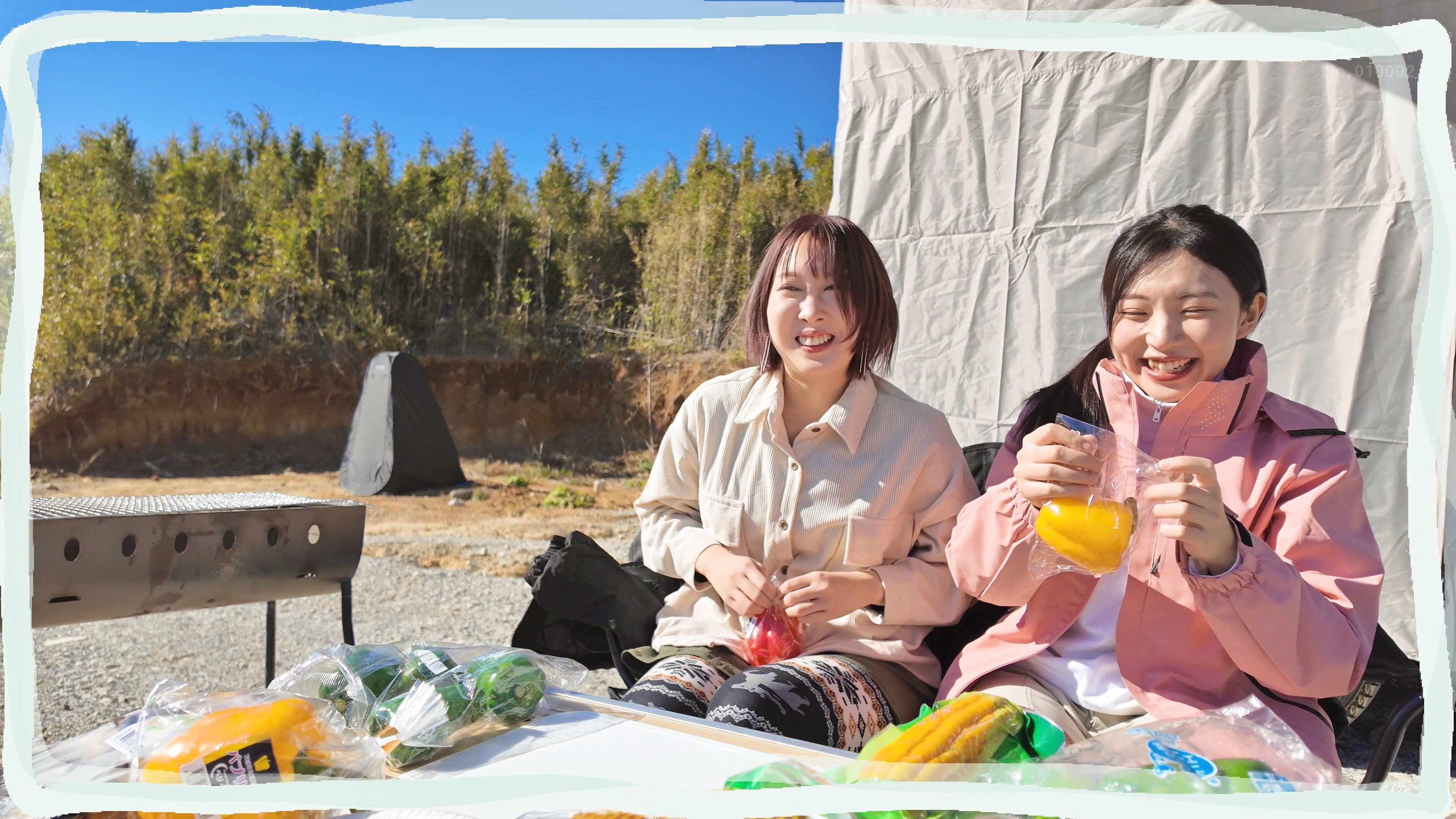 Hanikami Kyampu Ryokou. Hikaru Minazuki & Mizuki Sakino