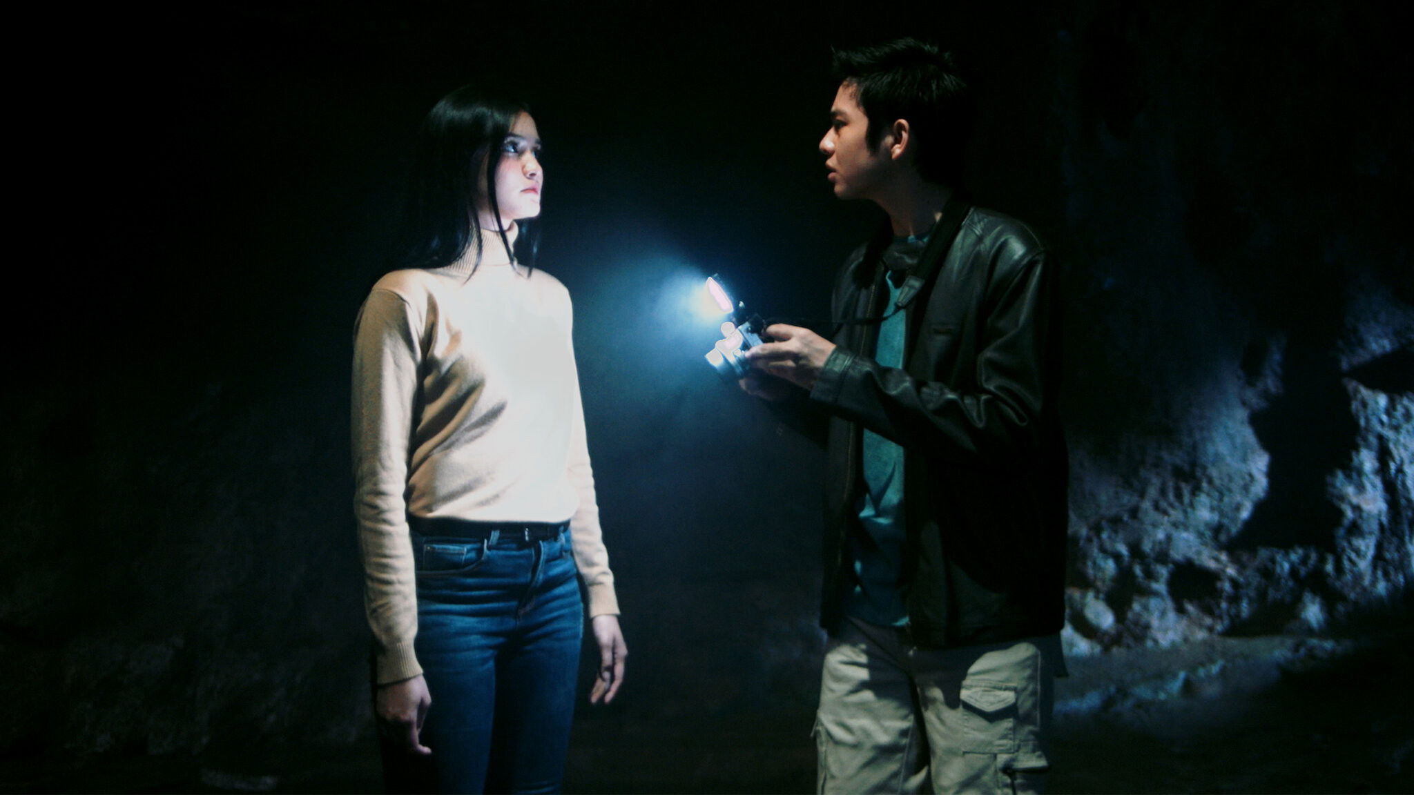 Tabu: Mengusik Gerbang Iblis