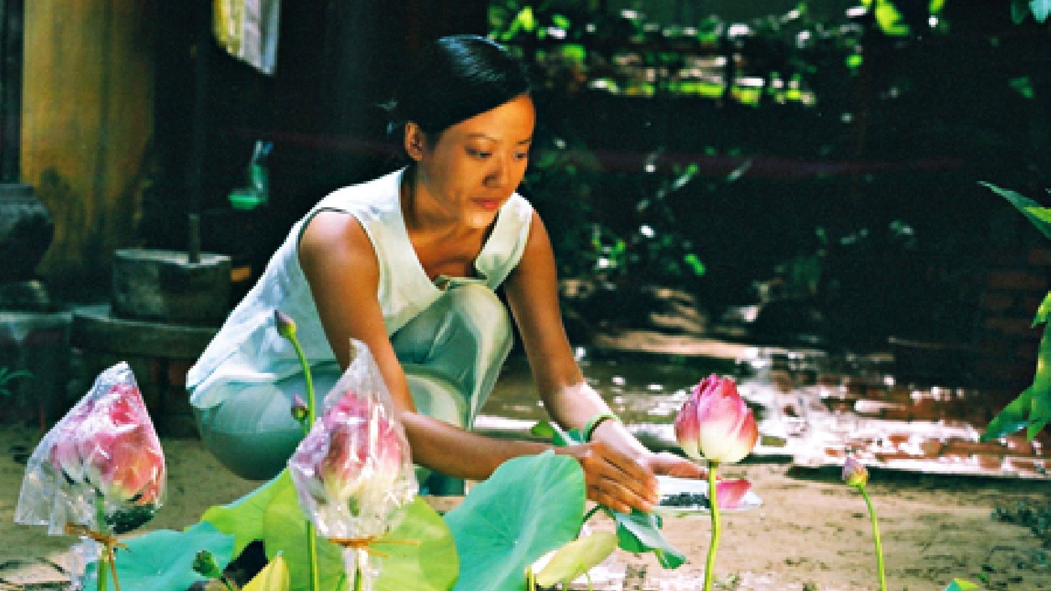 The Moon at the Bottom of the Well