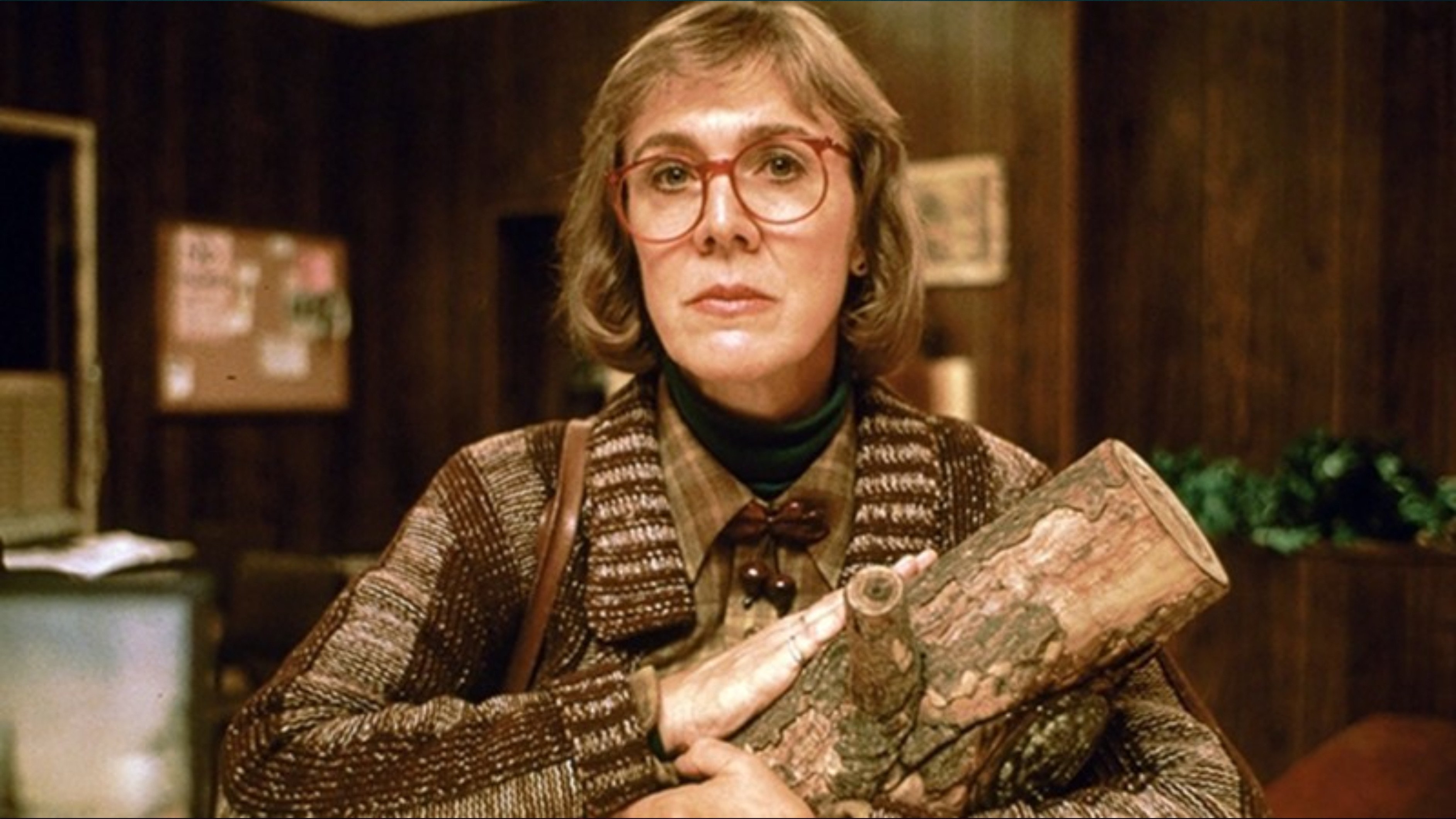 I Know Catherine, The Log Lady