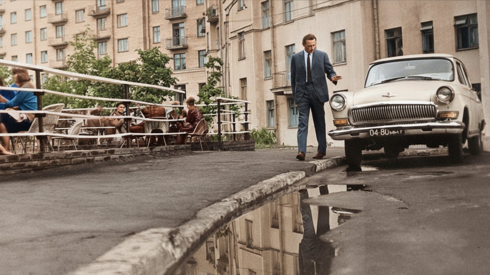 Three Poplars on Plyuschikha Street