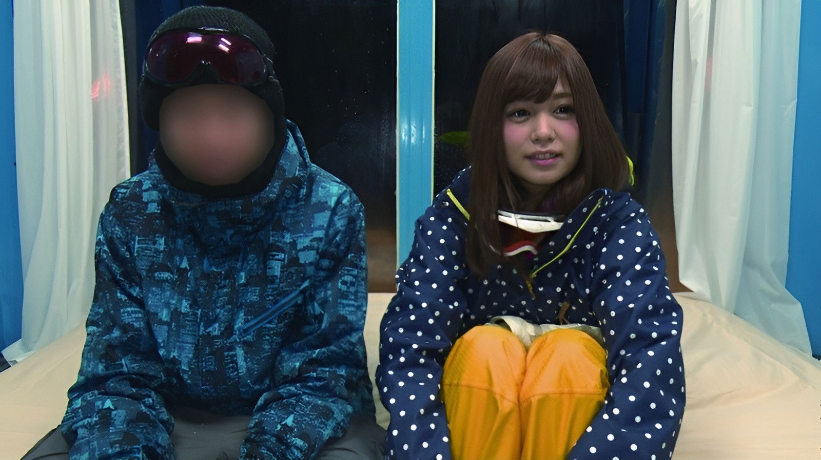 Couples Only Magic Mirror Van: "Please Steal My Girlfriend" Genuine Creampie! 12 – 6 Couples Found at the Ski Resort