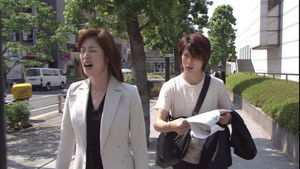 セクハラ社長 VS 戦う女