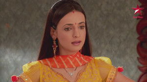 Khushi, a Dutiful Wife