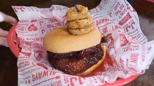 Triple D Nation: Wraps and Rolls