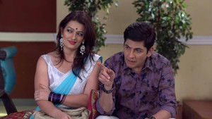 Gulfam Tells Happu She is Pregnant With His Child