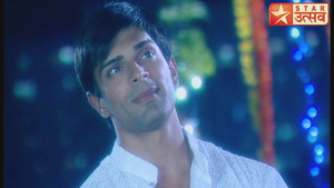 Riddhima Asks Armaan to Wait