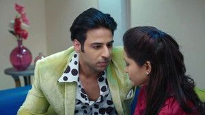 Sumit Plots Against Pari