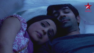 Arnav Sneaks Into Shyam’s Room