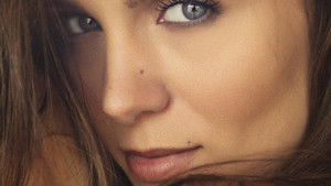 The Case of the Black Swan (2)