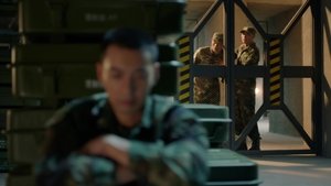 Ouyang Jun locks himself in