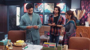 Bhagyashree Gets A Ride Home