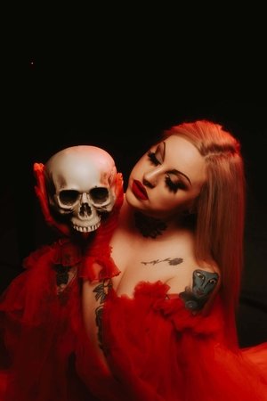 Mia Custer