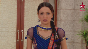 Khushi Avoids Confrontation