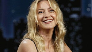 Johnny Knoxville; Meredith Hagner; The Walters