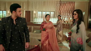 Mannat Stands Her Ground