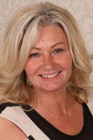 Mature British Ellen