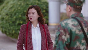 Lang Yongcheng and His Wife Make Up