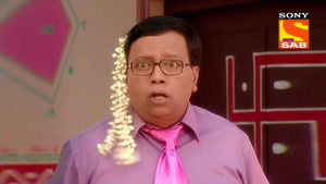 Bindu Kicks Lallan Out Of The House