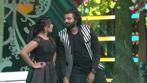 Romance Round with TV Stars