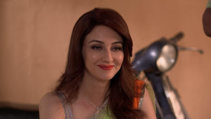 Angoori and Anita Lose Their Husbands to Gambling