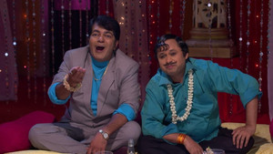 Gulbadan Entertains The Men