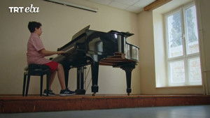 Violin and Seğmen Dancers