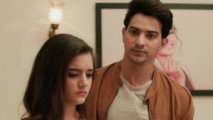 Dhawal Stays Beside Natasha