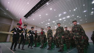 Ouyang Jun clumsily consoles Xia Zhuo