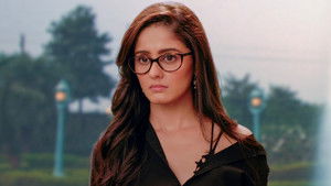 Mannat’s Bold Griha Pravesh