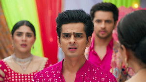 Raja Stands Up for Pari