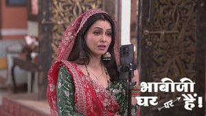 Angoori Wants to Become a Social Media Star Too