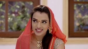 Paakhi Pretends in Front of the Police Officer That Jaanki Is Unwell