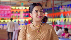 Bhagyashree Encounters Deepa