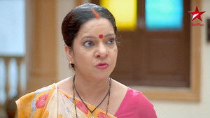 Sumitra Slaps Amaya