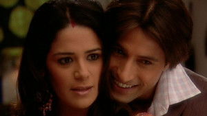 Jassi's Family Bids Jassi a Farewell