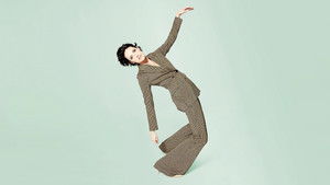 Phoebe Waller-Bridge and Taylor Swift