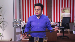 Sajan Wears A Duplicate Belt