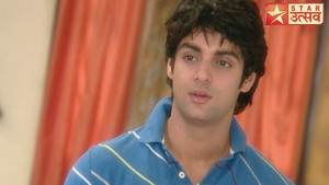 Siddhanth Gets Intimate With Ridhimma