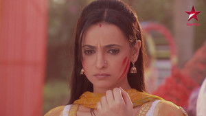 Khushi Prepares Bhang