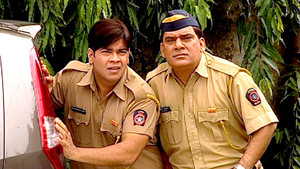 Mr. Bhalla Giving Commission to Ilu